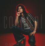 07-05-1978 Van Halen 
Eddy van Halen at studio Amsterdam

[keywords]Posed, Eyecontact, Full Length[/keywords]